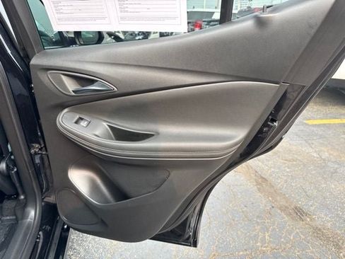 Used 2024 Buick Encore GX Sport Touring FWD image 22
