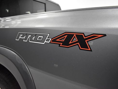 Certified 2023 Nissan Frontier PRO-4X w/ Technology Package AWD/4WD image 32