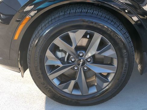 Used 2023 Kia Sportage SX Prestige image 10