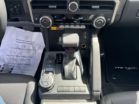 New 2025 Toyota Tacoma 4x4 Double Cab image 21