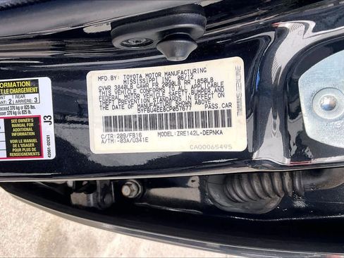 Used 2012 Toyota Corolla LE image 31