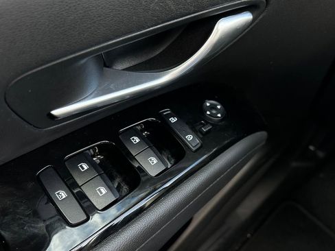 Used 2024 Hyundai Tucson Limited image 33