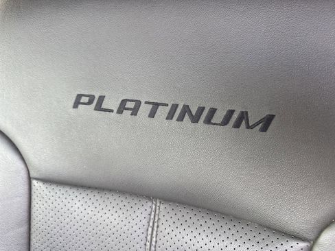 Used 2015 Ford F350 Platinum image 22