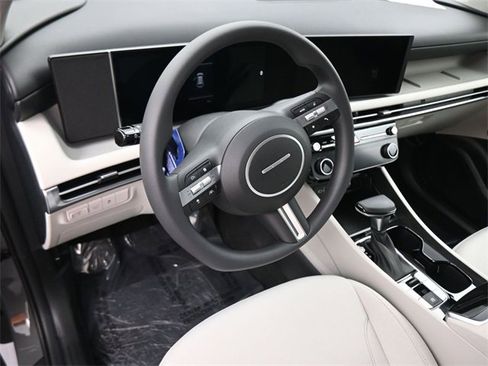 New 2026 Hyundai Tucson SEL image 15