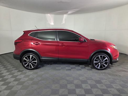 Used 2017 Nissan Rogue Sport SL image 5