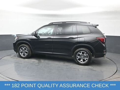 Certified 2023 Honda Passport TrailSport image 4