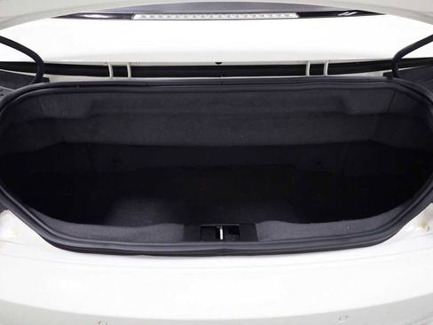 Used 2018 Maserati GranTurismo Sport image 40