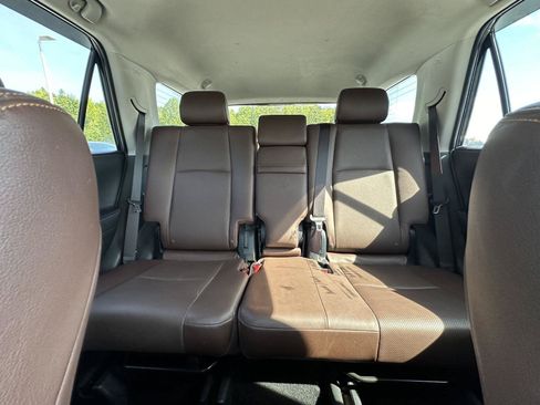 Used 2022 Toyota 4Runner Limited AWD/4WD image 13