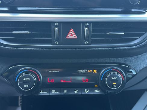 Used 2023 Kia Forte GT-Line w/ GT-Line Technology Package FWD image 35