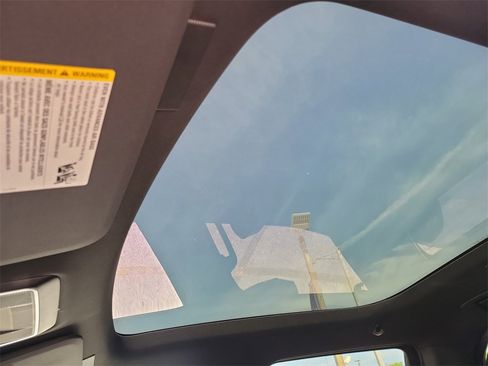 New 2025 GMC Sierra EV Denali image 27