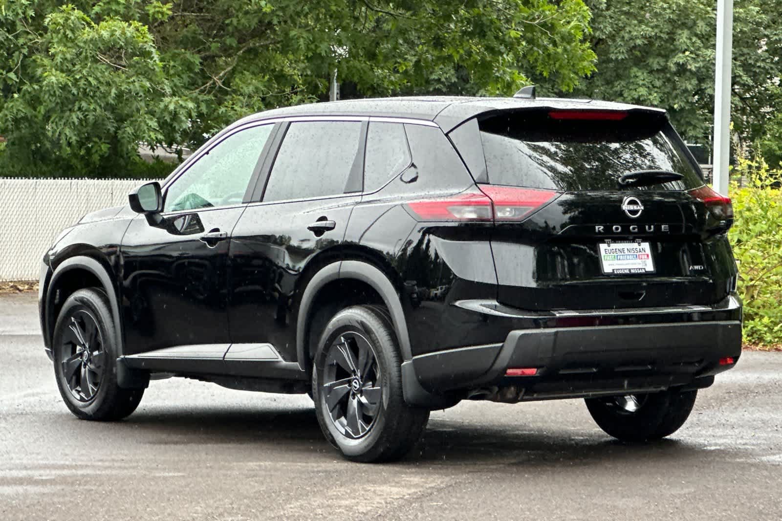 New 2026 Nissan Rogue SV AWD/4WD image 6