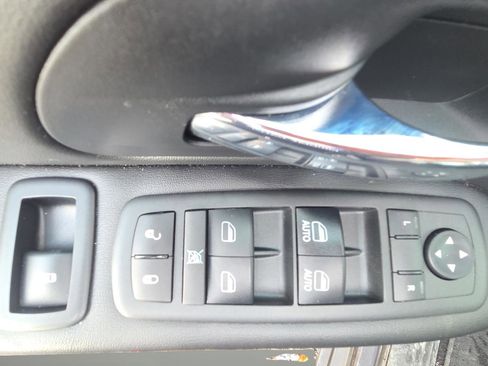 Used 2017 Dodge Grand Caravan SE w/ Power Window Group image 27