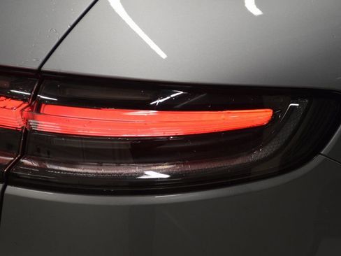 Certified 2023 Porsche Macan GTS AWD/4WD image 12