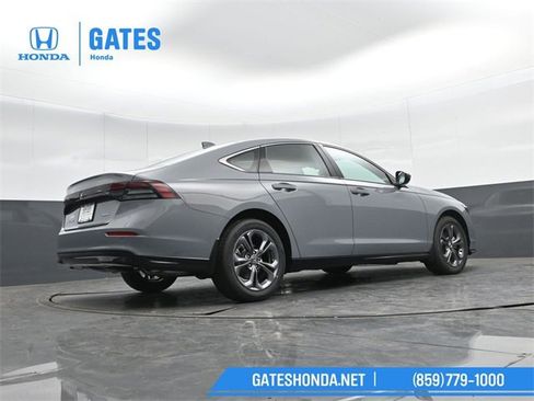 New 2025 Honda Accord EX-L image 31