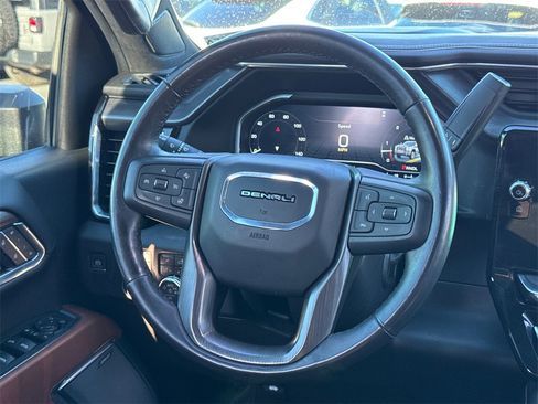 Used 2024 GMC Sierra 3500 Denali Ultimate image 24