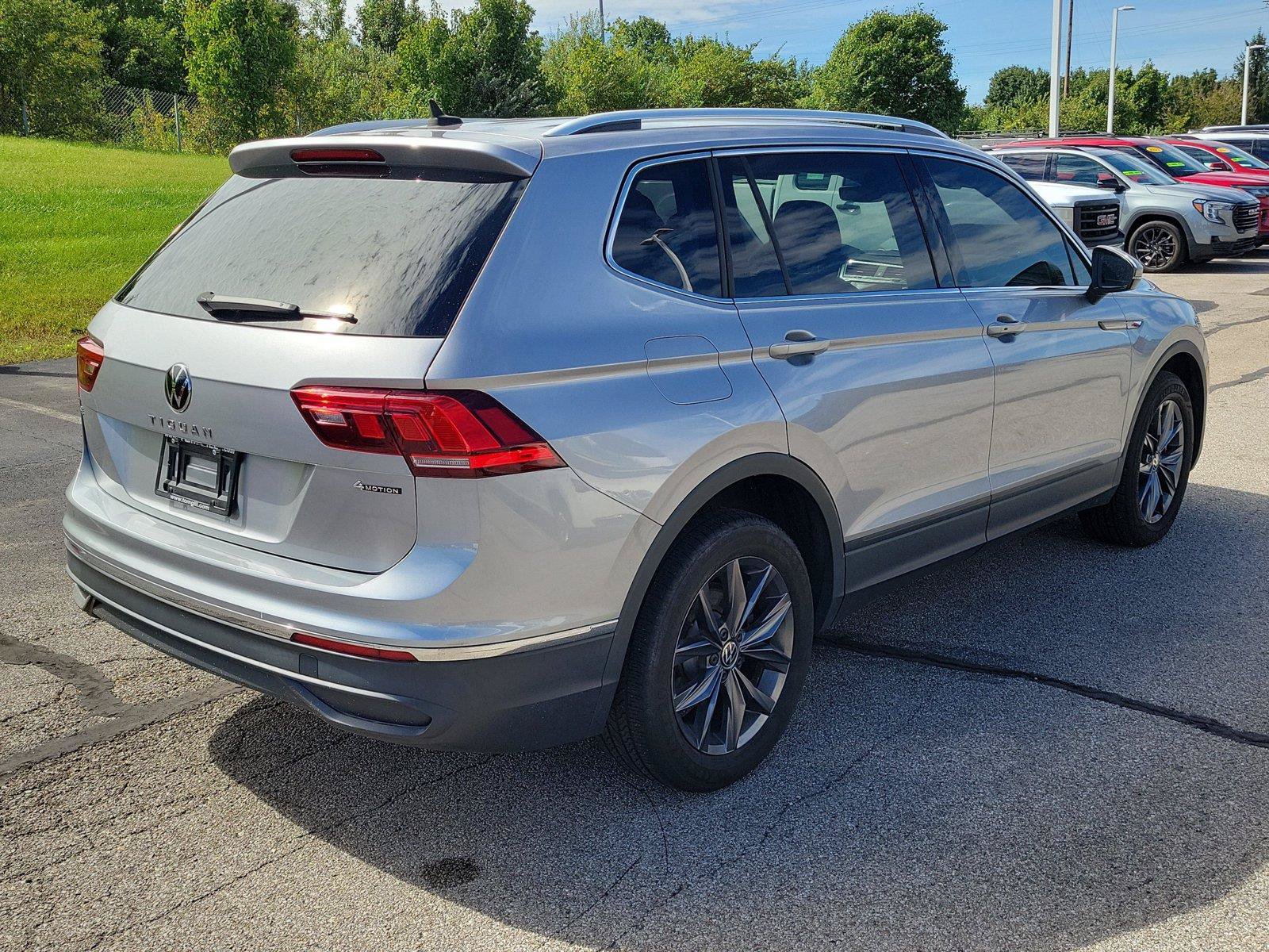 Used 2024 Volkswagen Tiguan Wolfsburg Edition AWD/4WD image 4
