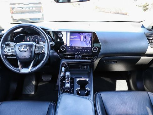 Used 2024 Lexus NX 250 FWD image 15