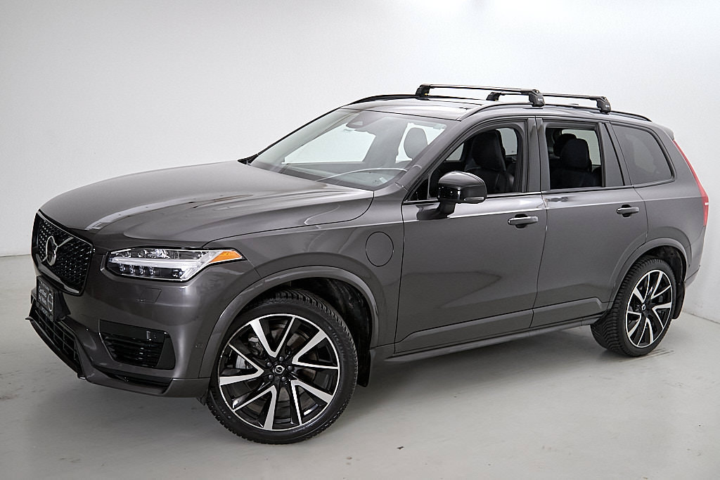 Certified 2023 Volvo XC90 T8 Plus w/ Protection Package AWD/4WD image 3