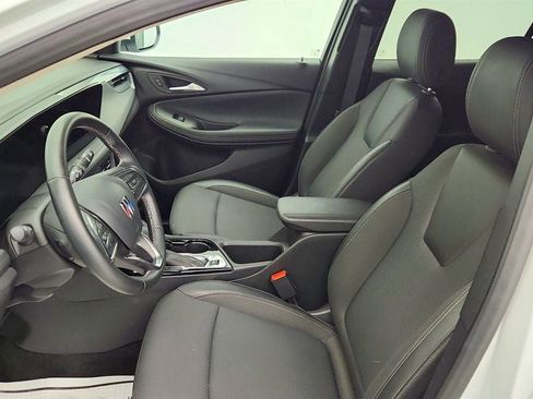 Used 2025 Buick Encore GX Preferred image 18