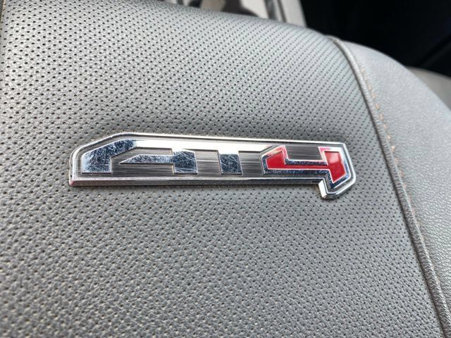 Used 2025 GMC Sierra 2500 AT4 AWD/4WD image 25