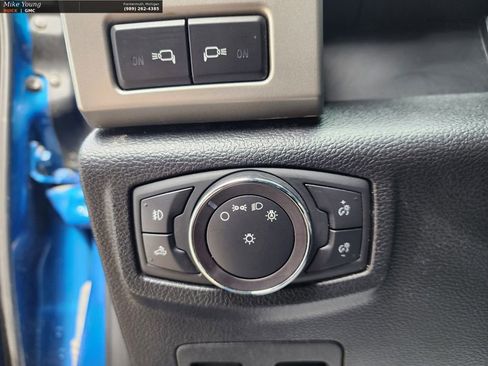 Used 2019 Ford F150 Lariat w/ Equipment Group 502A Luxury AWD/4WD image 35