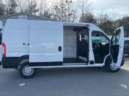 Used 2023 RAM ProMaster 2500 FWD image 35