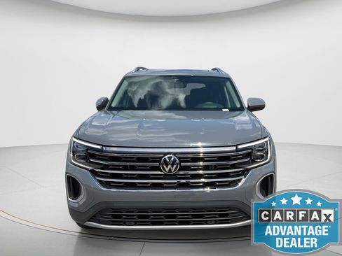 Certified 2025 Volkswagen Atlas SEL AWD/4WD image 3