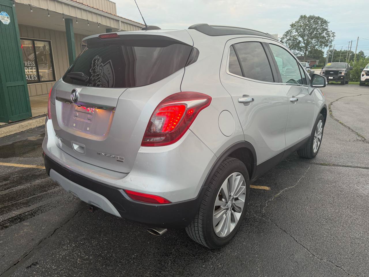 Used 2018 Buick Encore Preferred AWD/4WD image 3