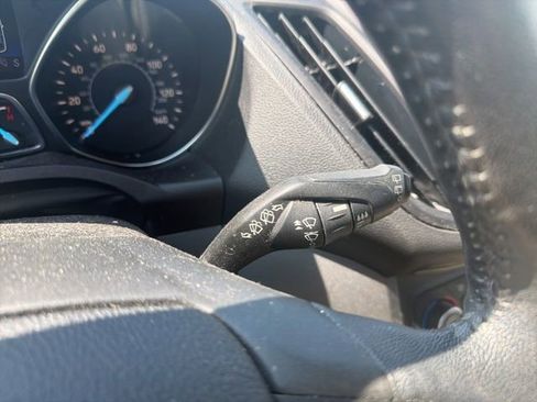 Used 2018 Ford Escape SEL FWD image 40
