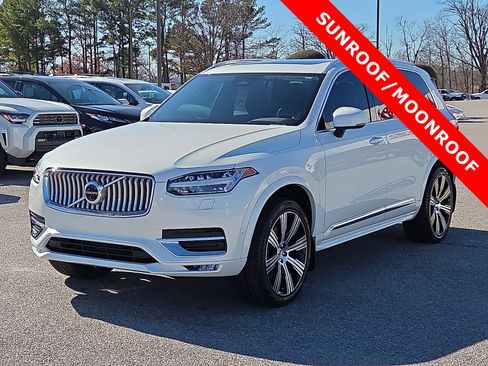 Used 2025 Volvo XC90 B6 Plus w/ Protection Package Premier image 2