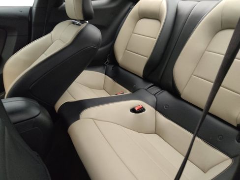Used 2017 Ford Mustang Premium RWD image 18