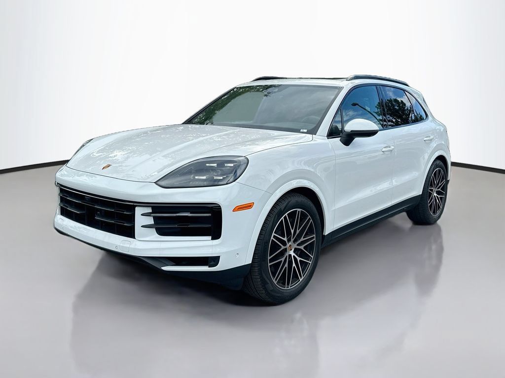 Certified 2025 Porsche Cayenne AWD/4WD image 1
