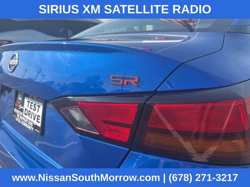 Used 2025 Nissan Altima 2.5 SR image 4