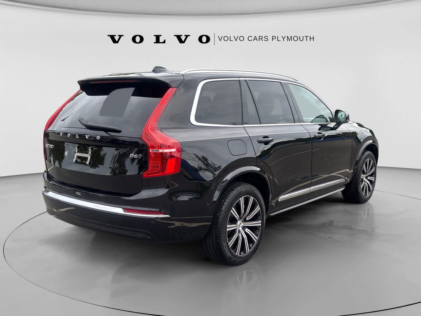 Used 2024 Volvo XC90 B6 Plus AWD/4WD image 7