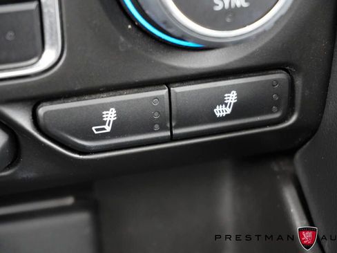 Used 2024 Chevrolet Suburban Z71 image 7