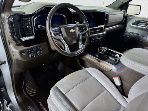 Certified 2025 Chevrolet Silverado 1500 LT w/ Texas Edition Plus AWD/4WD image 7