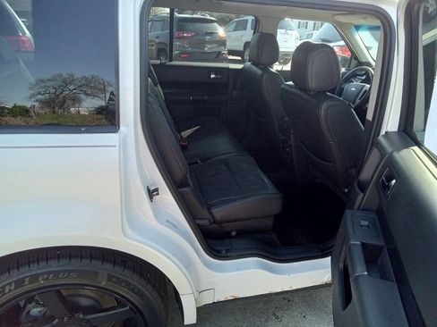 Used 2011 Ford Flex Titanium w/ Trailer Tow Pkg Class III image 5