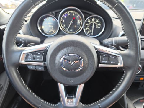 Used 2023 MAZDA MX-5 Miata Grand Touring RWD image 10