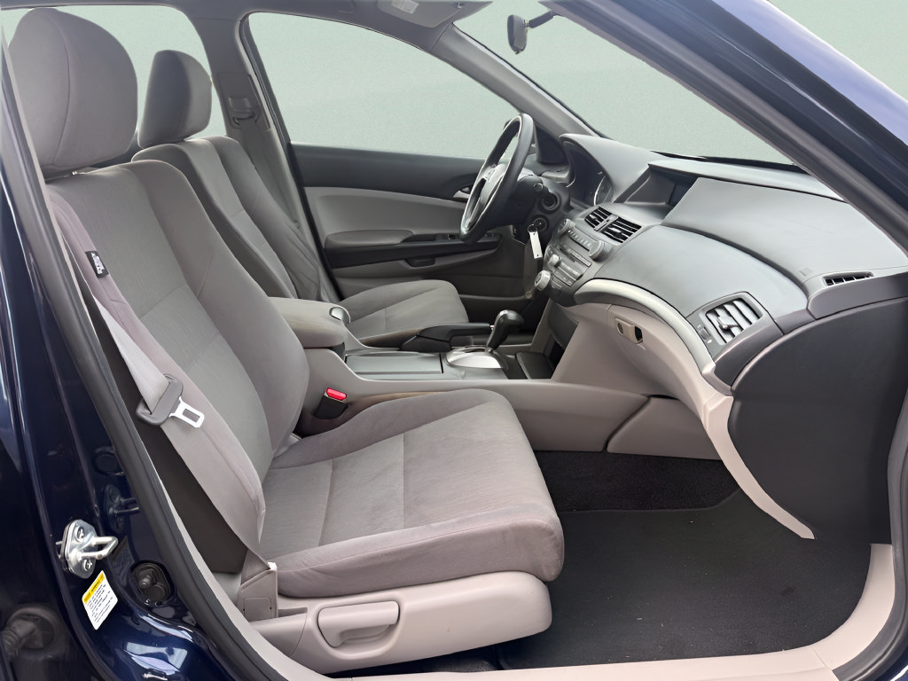Used 2011 Honda Accord LX-P image 13