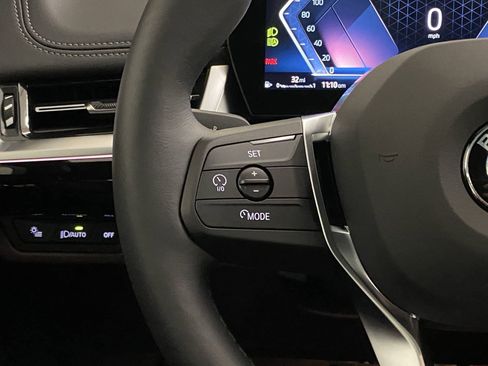 Used 2025 BMW X1 xDrive28i w/ Technology Package image 16