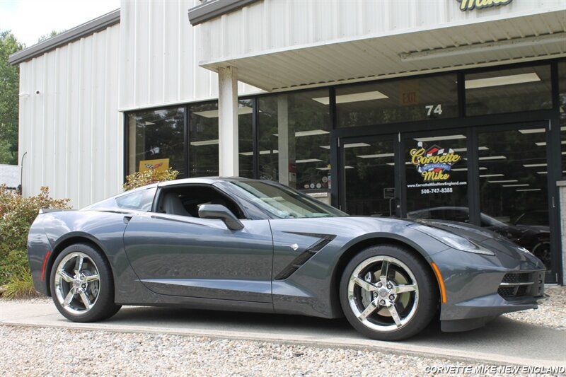 Used 2014 Chevrolet Corvette Stingray Coupe w/ 3LT Preferred Equipment Group RWD image 16