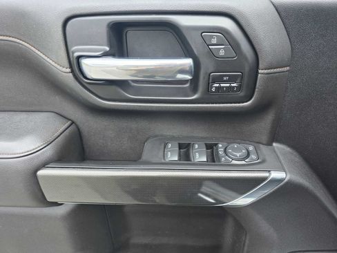 Used 2020 GMC Sierra 2500 AT4 w/ AT4 Premium Package AWD/4WD image 23