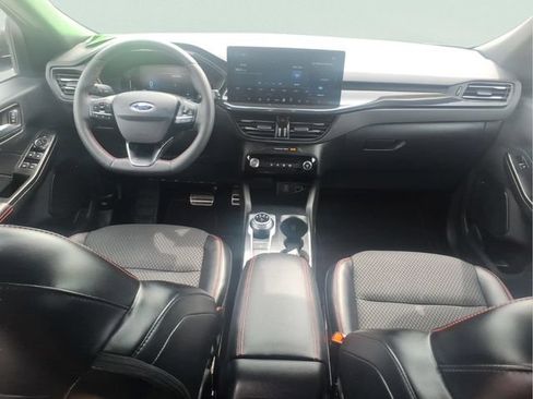 Certified 2023 Ford Escape ST-Line w/ Tech Pack #1 AWD/4WD image 10