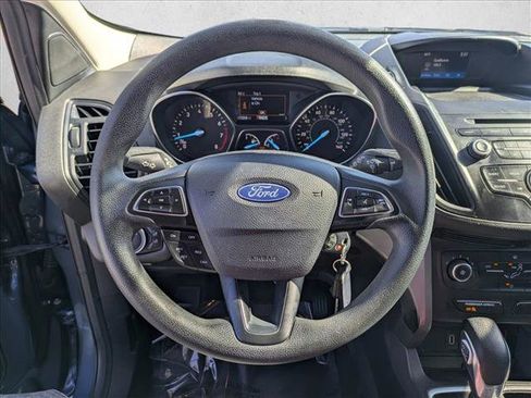 Used 2018 Ford Escape S image 18
