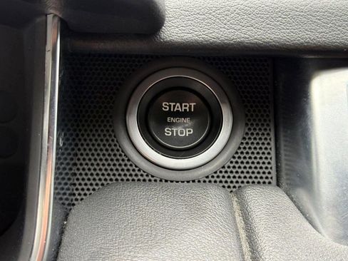 Used 2019 Land Rover Range Rover Sport HSE AWD/4WD image 36