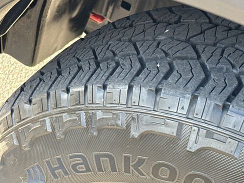 Certified 2022 Nissan Frontier PRO-4X w/ Pro-4X Premium Package image 10