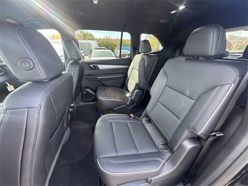 New 2026 Buick Enclave Preferred w/ Power Package image 18