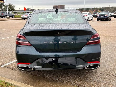 Used 2025 Genesis G70 2.5T image 5
