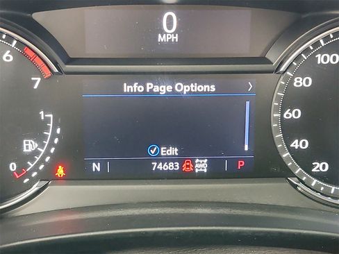 Used 2023 Cadillac XT4 Premium Luxury image 22