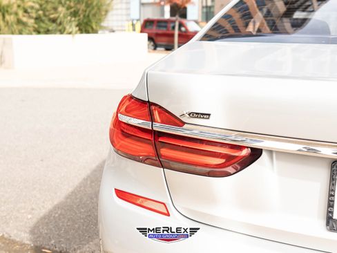 Used 2016 BMW 750i xDrive image 53